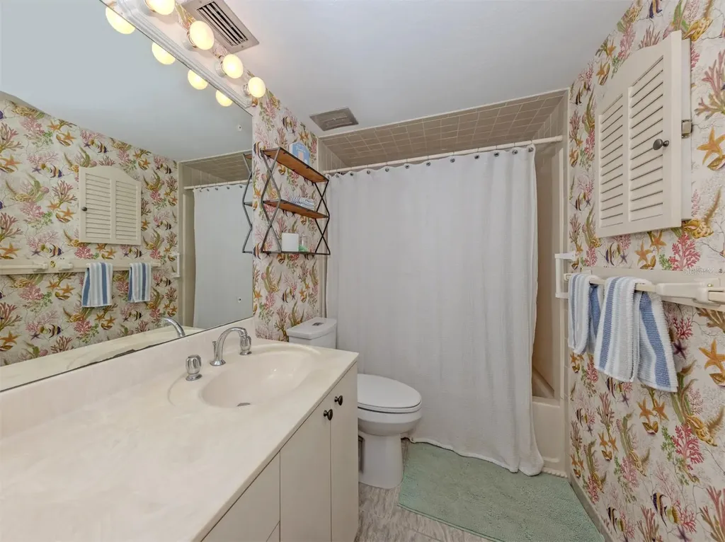 1555 Tarpon Center Drive Venice FL 34285
