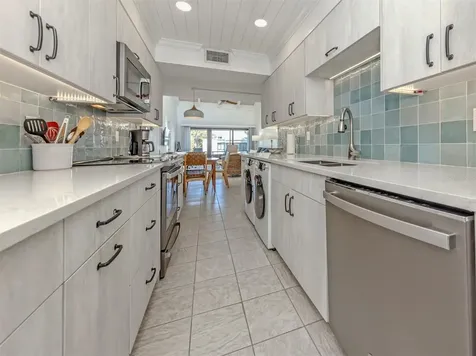 1555 Tarpon Center Drive Venice FL 34285