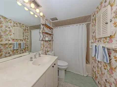 1555 Tarpon Center Drive Venice FL 34285
