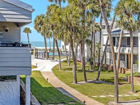 1555 Tarpon Center Drive Venice FL 34285