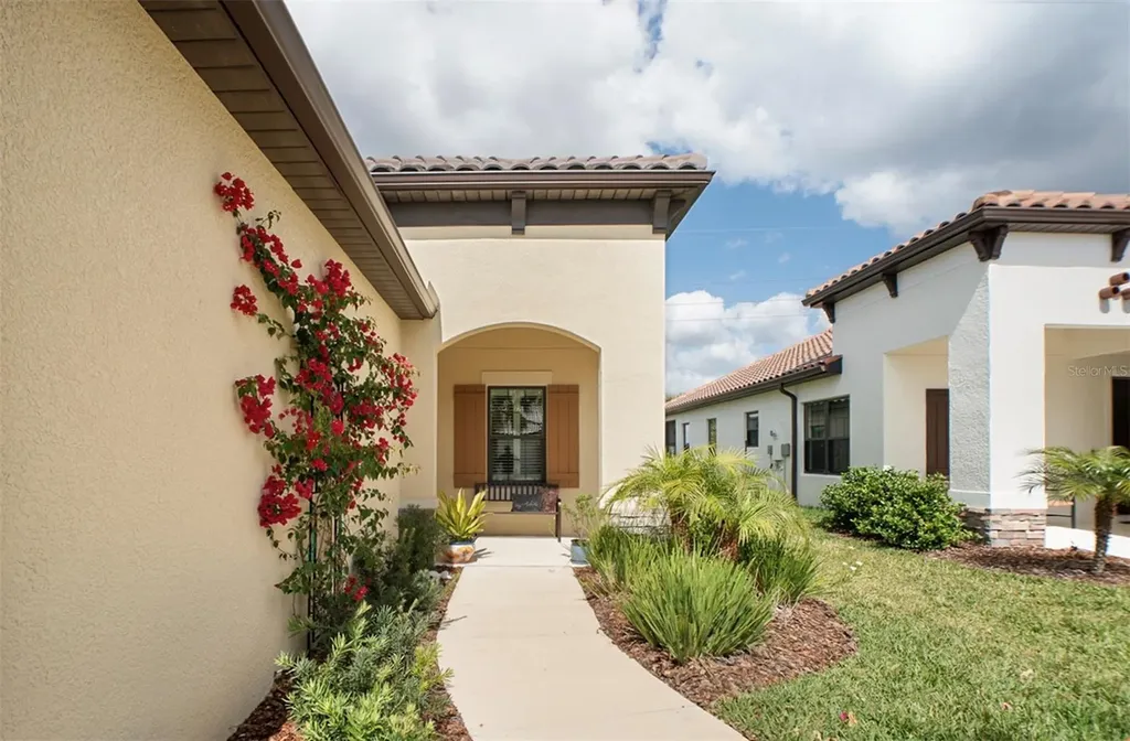 233 Altamura Circle Nokomis FL 34275