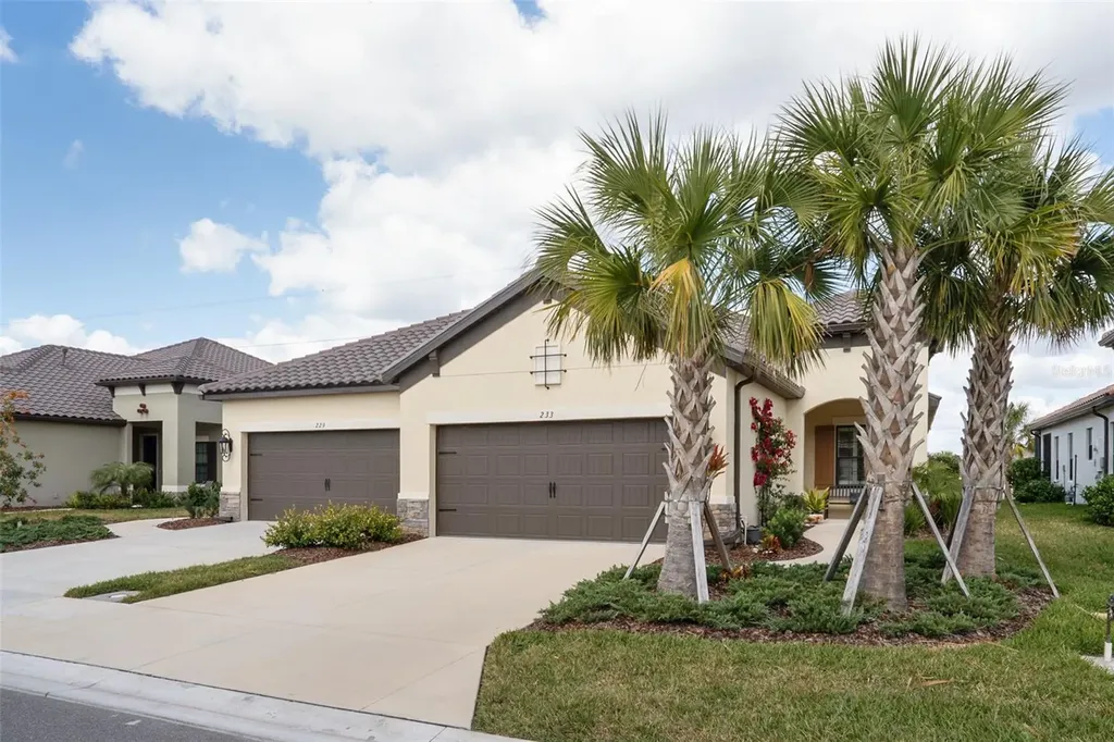 233 Altamura Circle Nokomis FL 34275