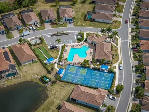 233 Altamura Circle Nokomis FL 34275