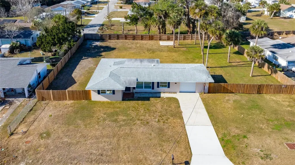 123 W Ocean Avenue Edgewater FL 32132