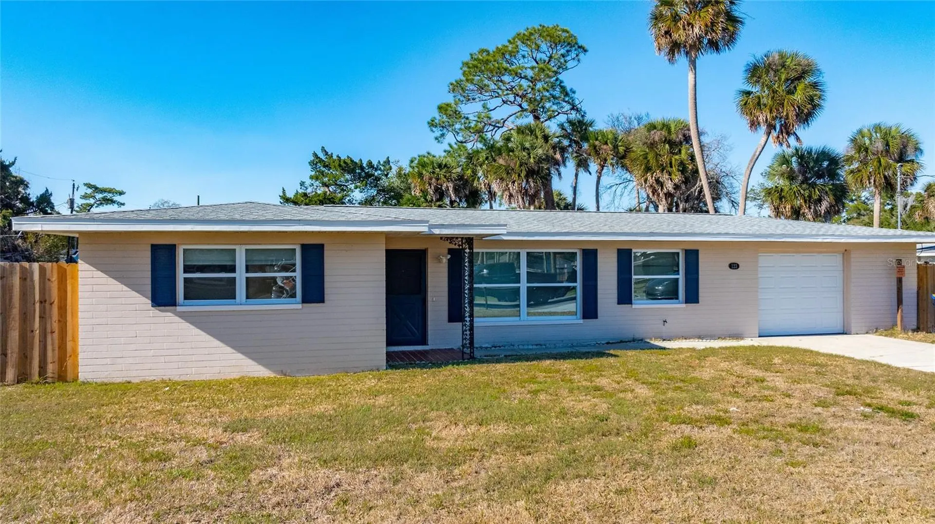 123 W Ocean Avenue Edgewater FL 32132