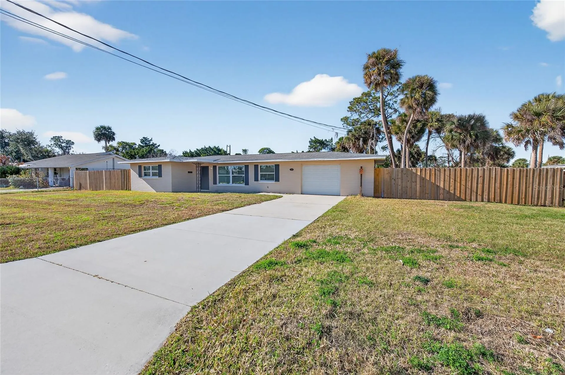 123 W Ocean Avenue Edgewater FL 32132