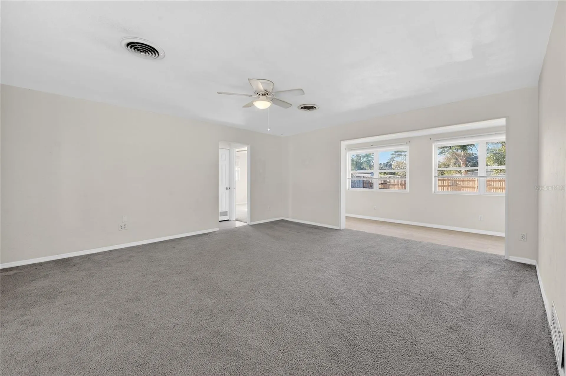 123 W Ocean Avenue Edgewater FL 32132