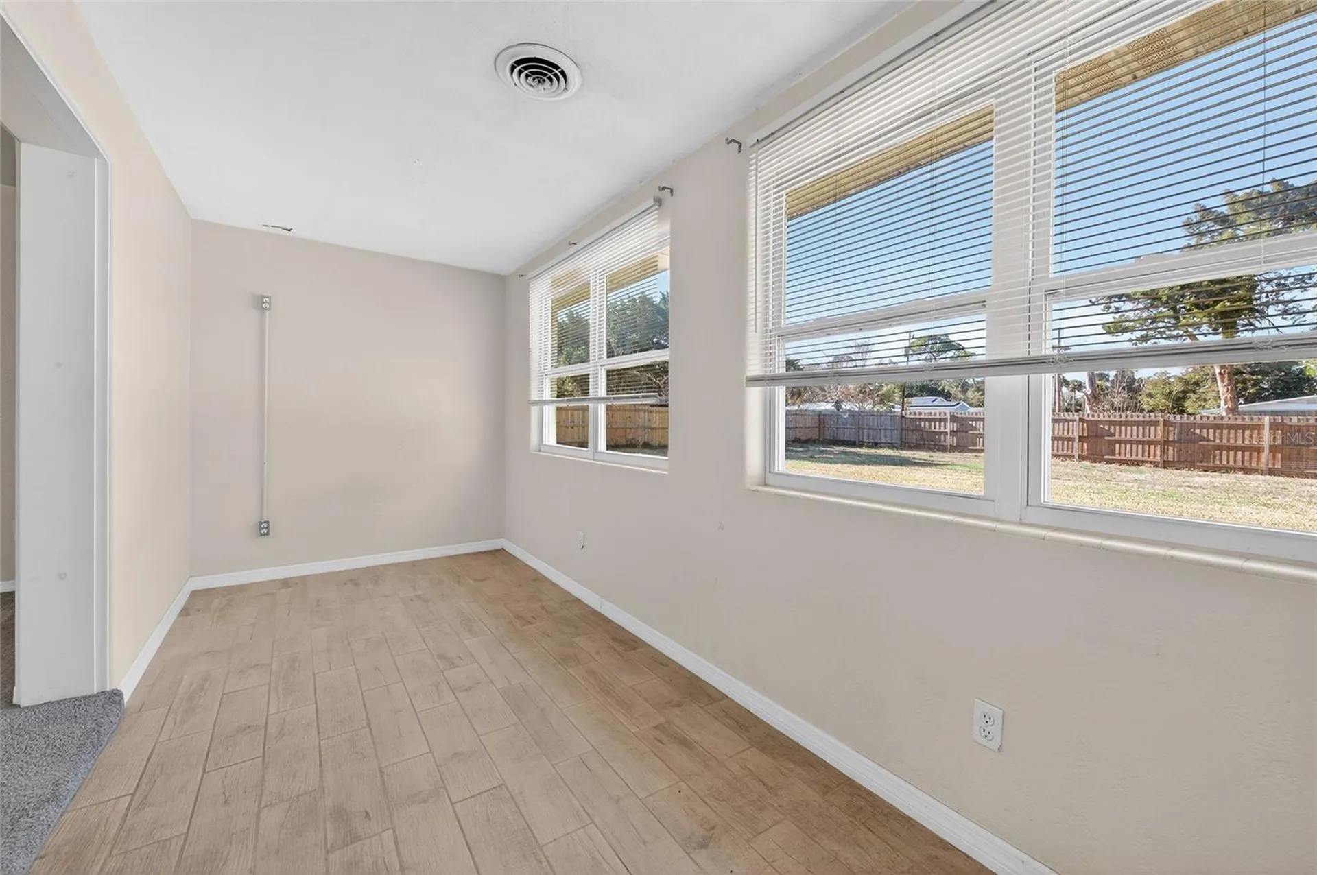123 W Ocean Avenue Edgewater FL 32132