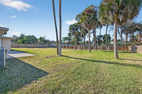 123 W Ocean Avenue Edgewater FL 32132