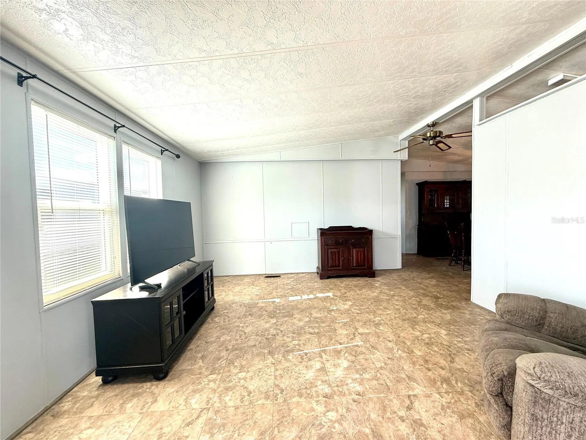 225 N Saint Thomas Circle Apollo Beach FL 33572