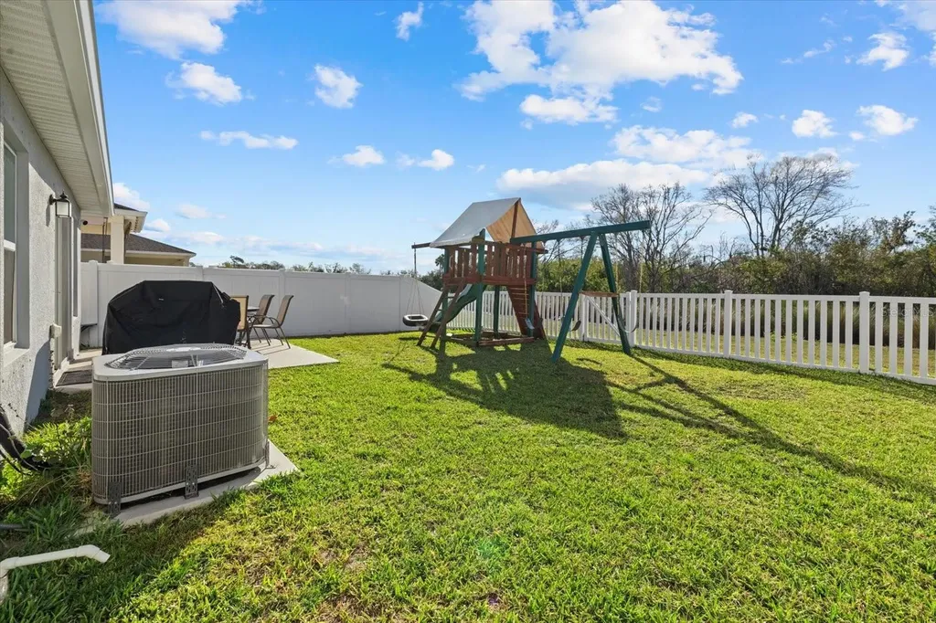 9120 Sandy Bluffs Circle Parrish FL 34219