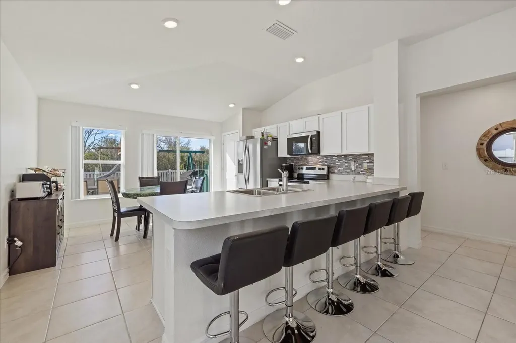9120 Sandy Bluffs Circle Parrish FL 34219