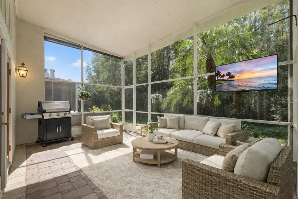 18756 Wimbledon Circle Lutz FL 33558