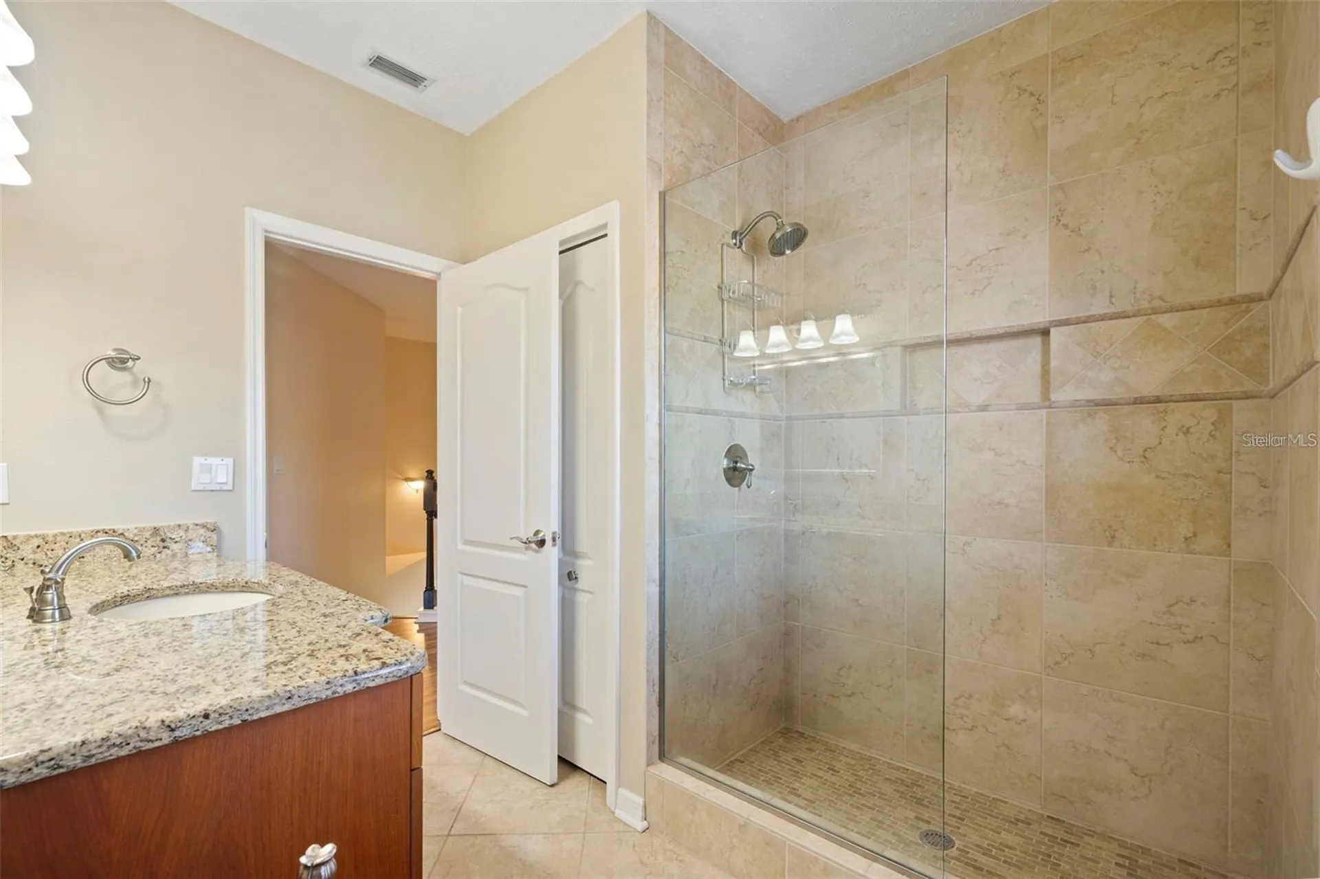 18756 Wimbledon Circle Lutz FL 33558