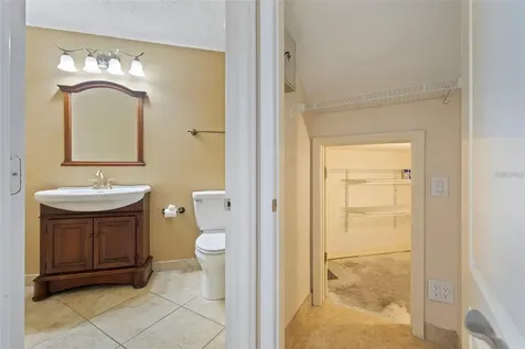 18756 Wimbledon Circle Lutz FL 33558