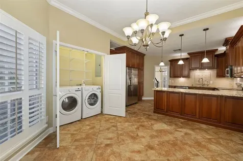 18756 Wimbledon Circle Lutz FL 33558