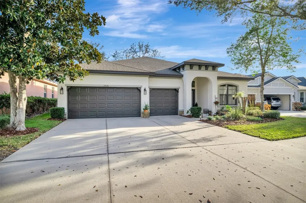 15616 Starling Water Drive Lithia FL 33547