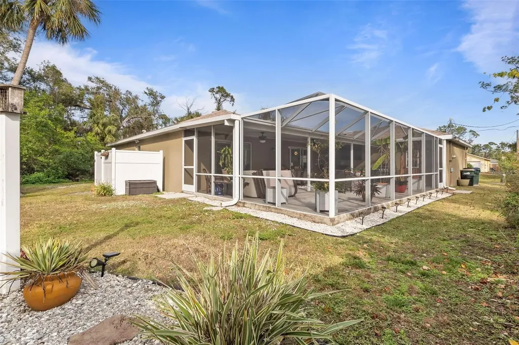 3953 Vehlin Street North Port FL 34286