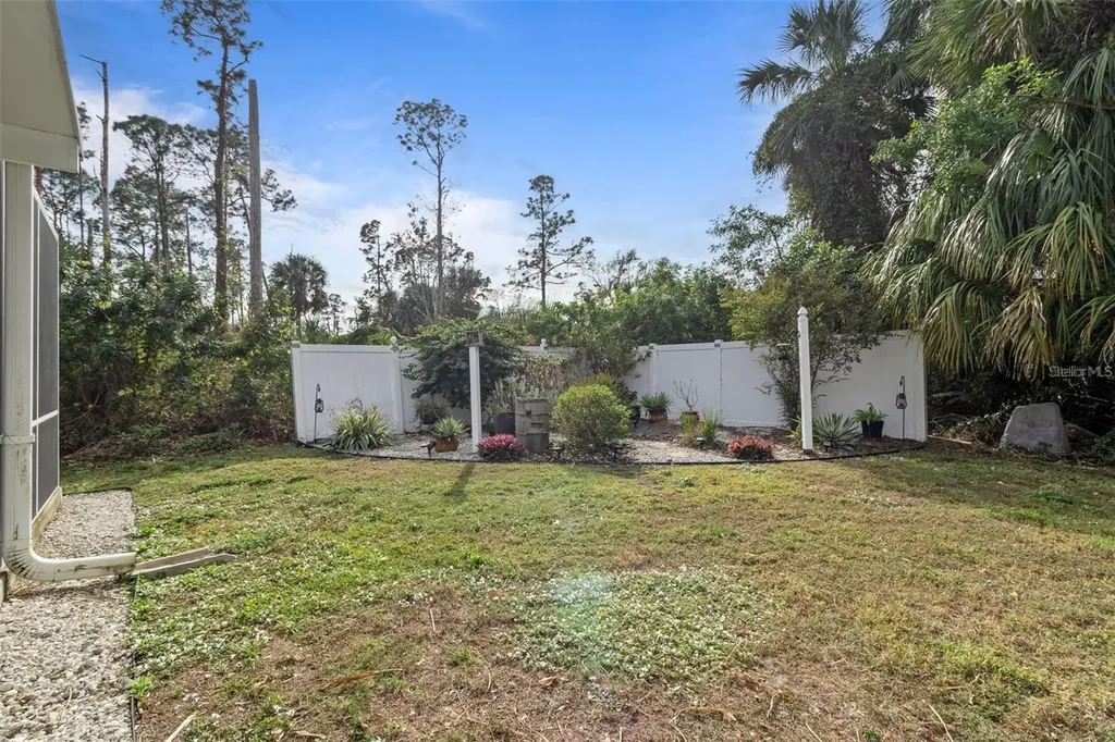 3953 Vehlin Street North Port FL 34286