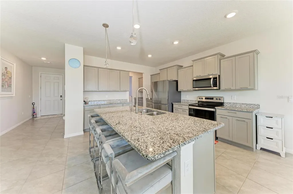 3804 Turning Tides Terrace Bradenton FL 34208