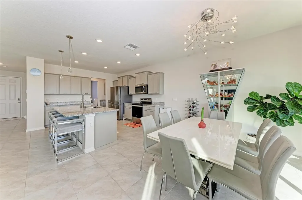 3804 Turning Tides Terrace Bradenton FL 34208