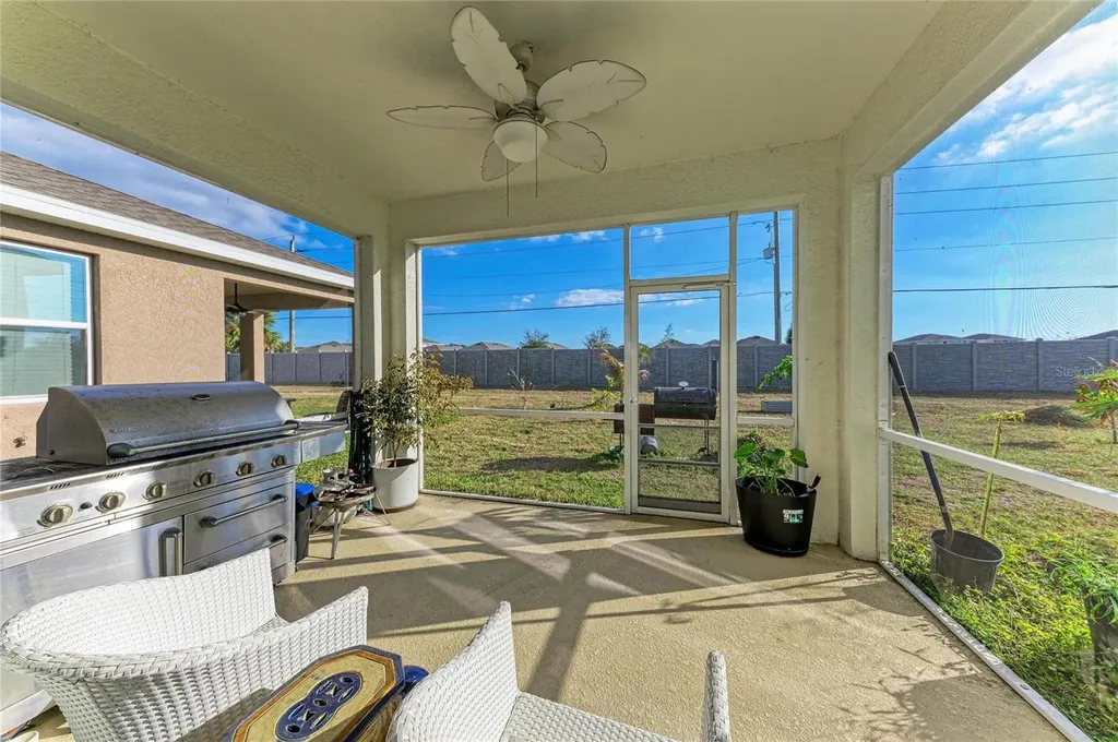 3804 Turning Tides Terrace Bradenton FL 34208