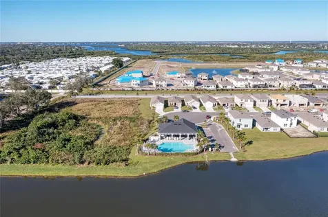 3804 Turning Tides Terrace Bradenton FL 34208