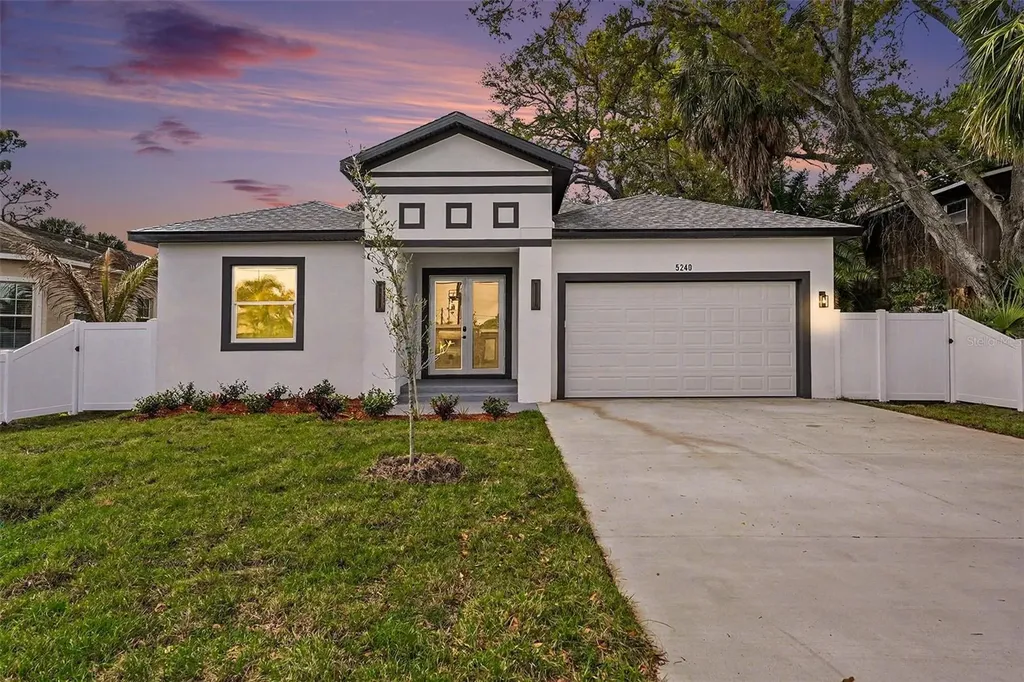 5240 66th Way N St Petersburg FL 33709