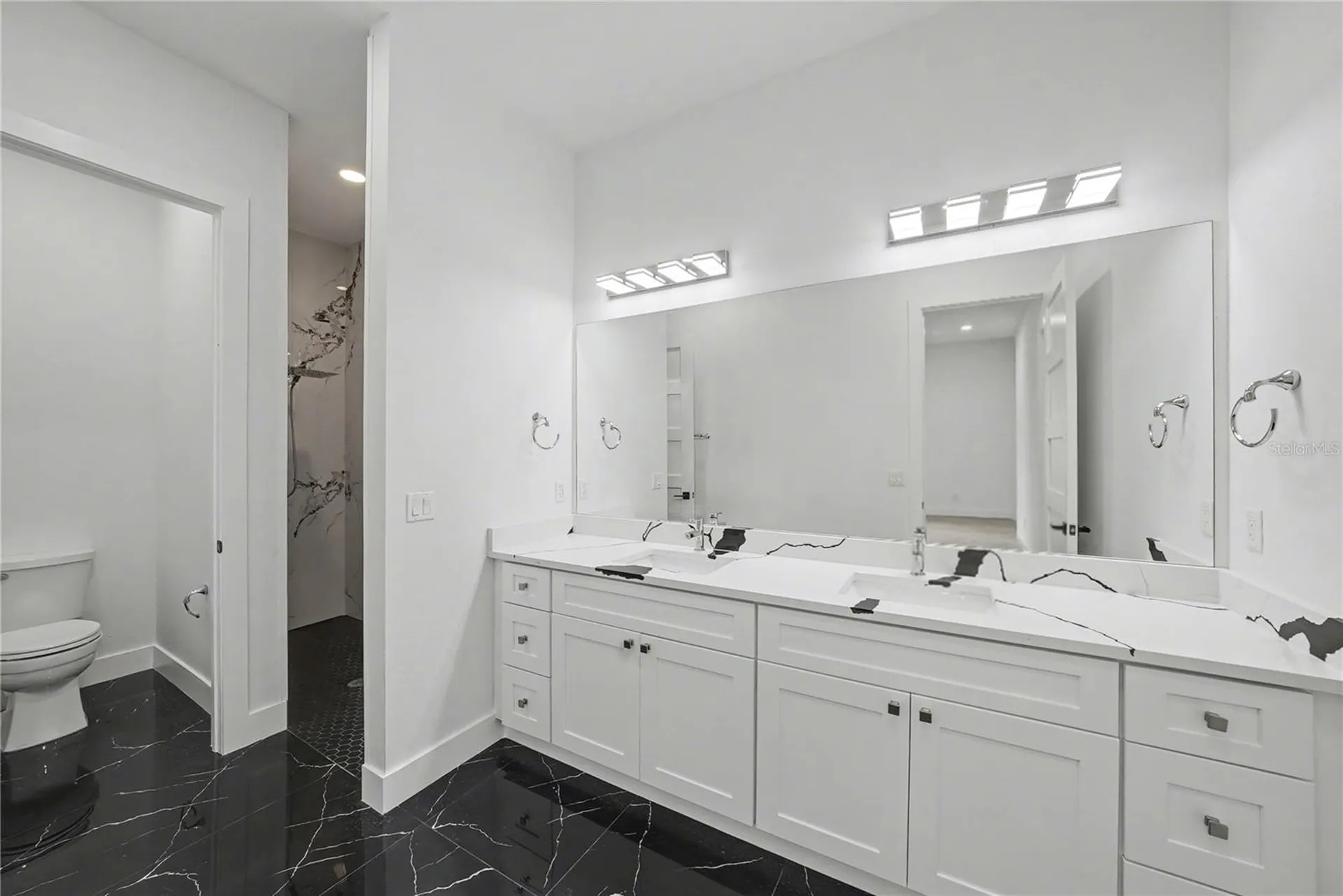 5240 66th Way N St Petersburg FL 33709