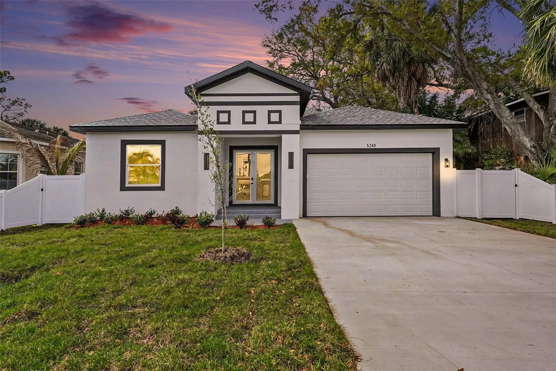 5240 66th Way N St Petersburg FL 33709