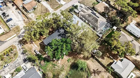 5240 66th Way N St Petersburg FL 33709