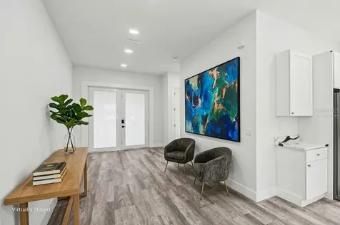 5240 66th Way N St Petersburg FL 33709