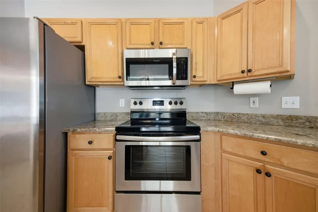 3209 Partridge Point Trail Valrico FL 33596