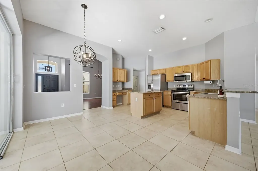 3209 Partridge Point Trail Valrico FL 33596