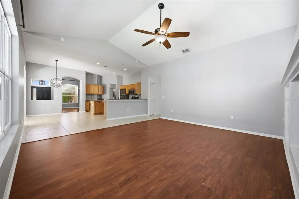 3209 Partridge Point Trail Valrico FL 33596