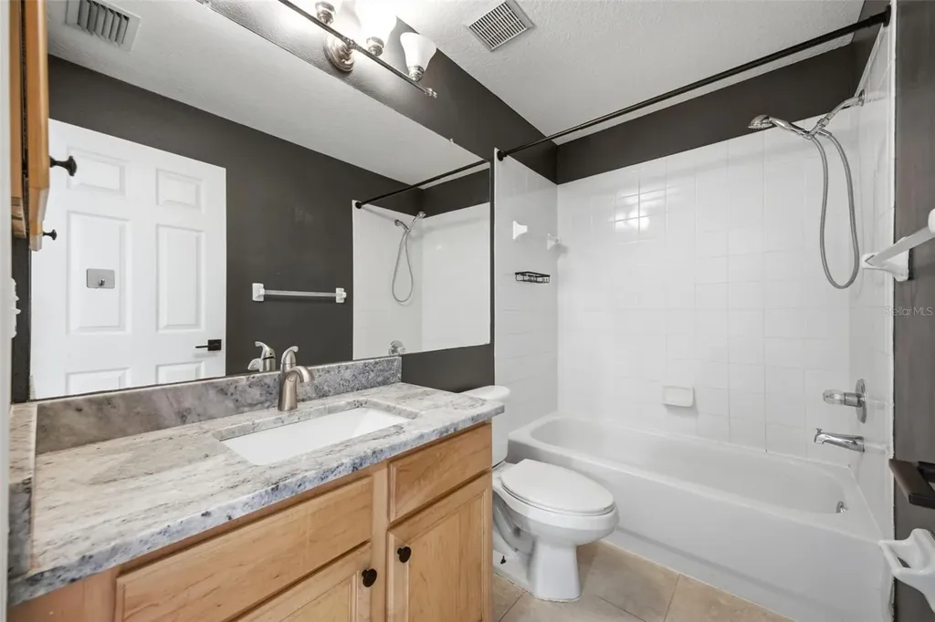 3209 Partridge Point Trail Valrico FL 33596