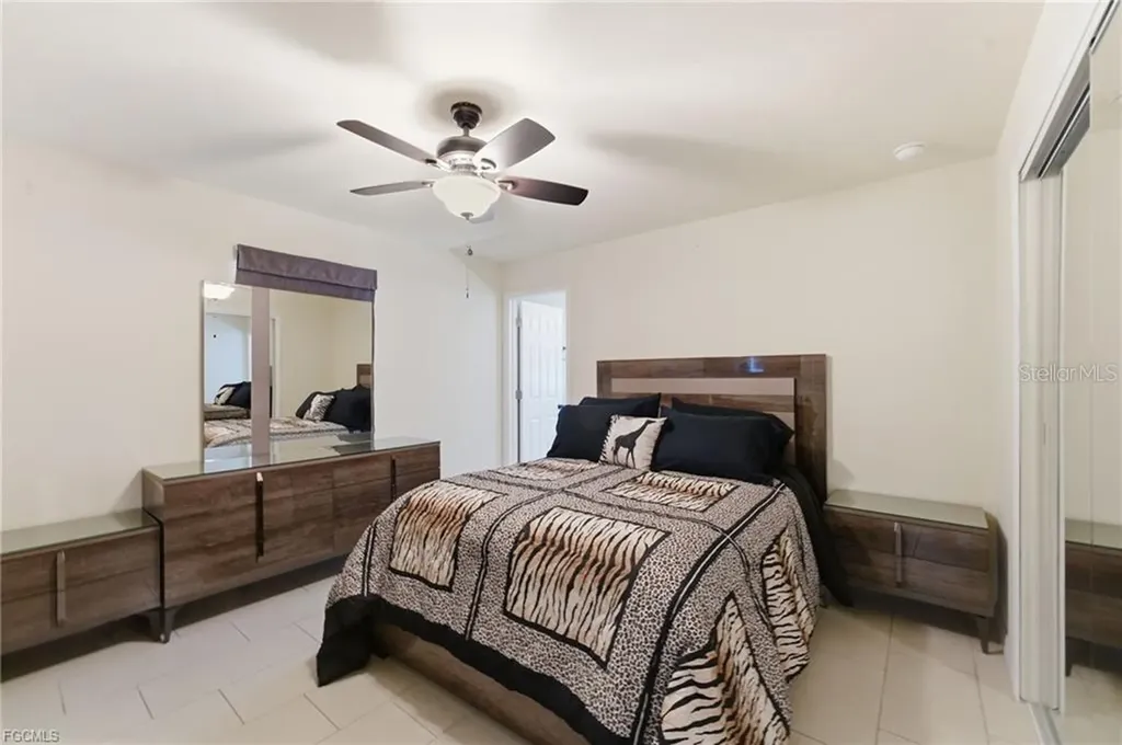 528 SE 5th Place Cape Coral FL 33990