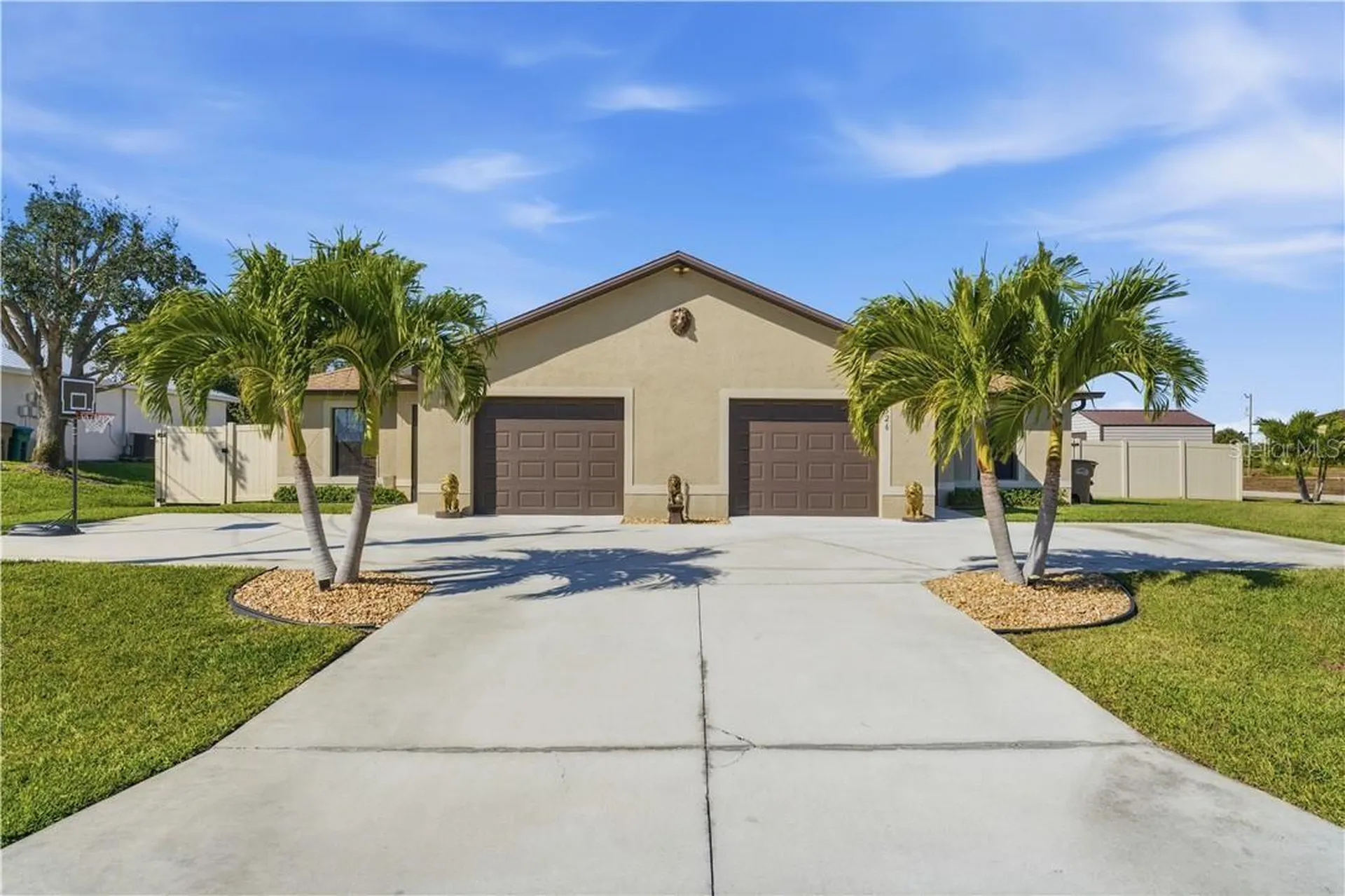 528 SE 5th Place Cape Coral FL 33990