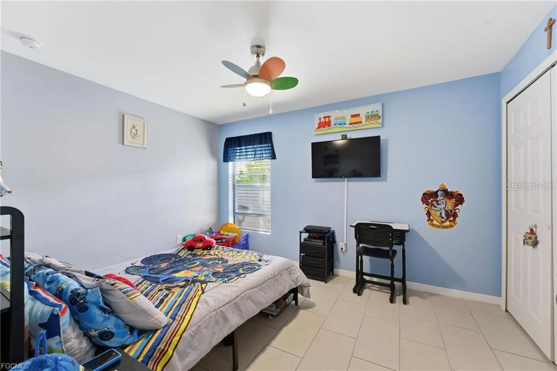 528 SE 5th Place Cape Coral FL 33990