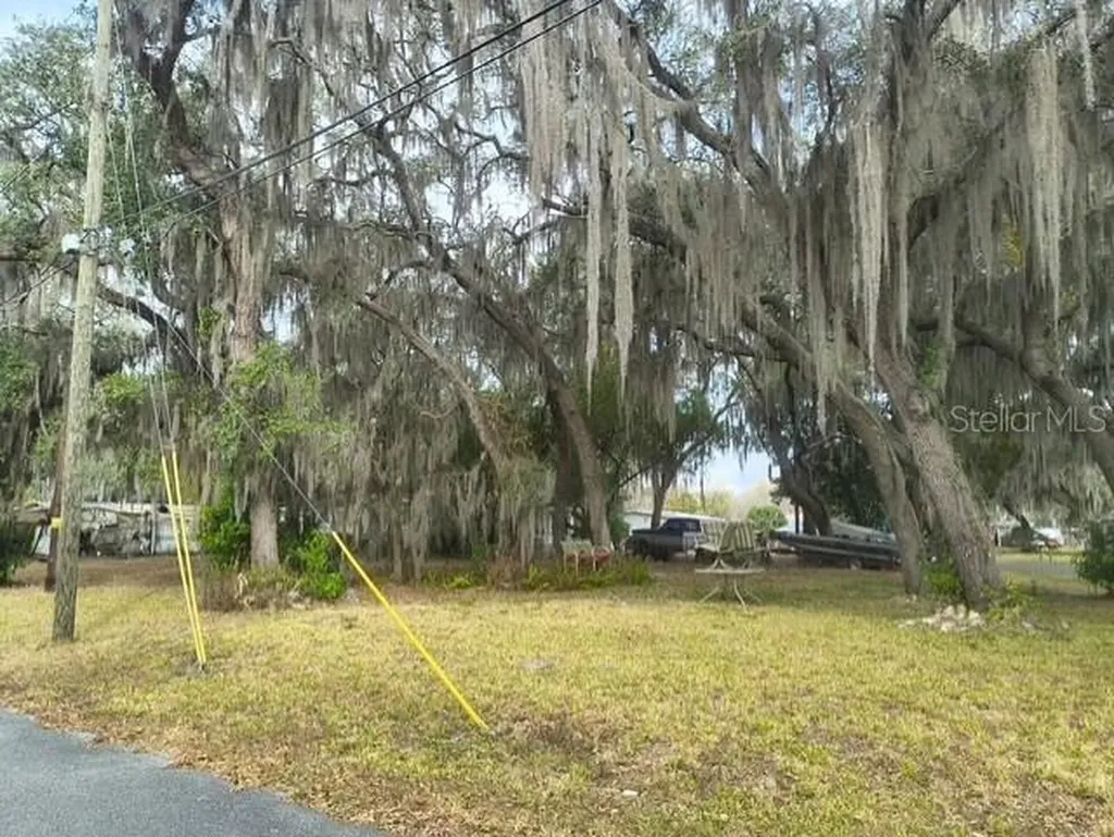 4734 N Apache Trail Hernando FL 34442