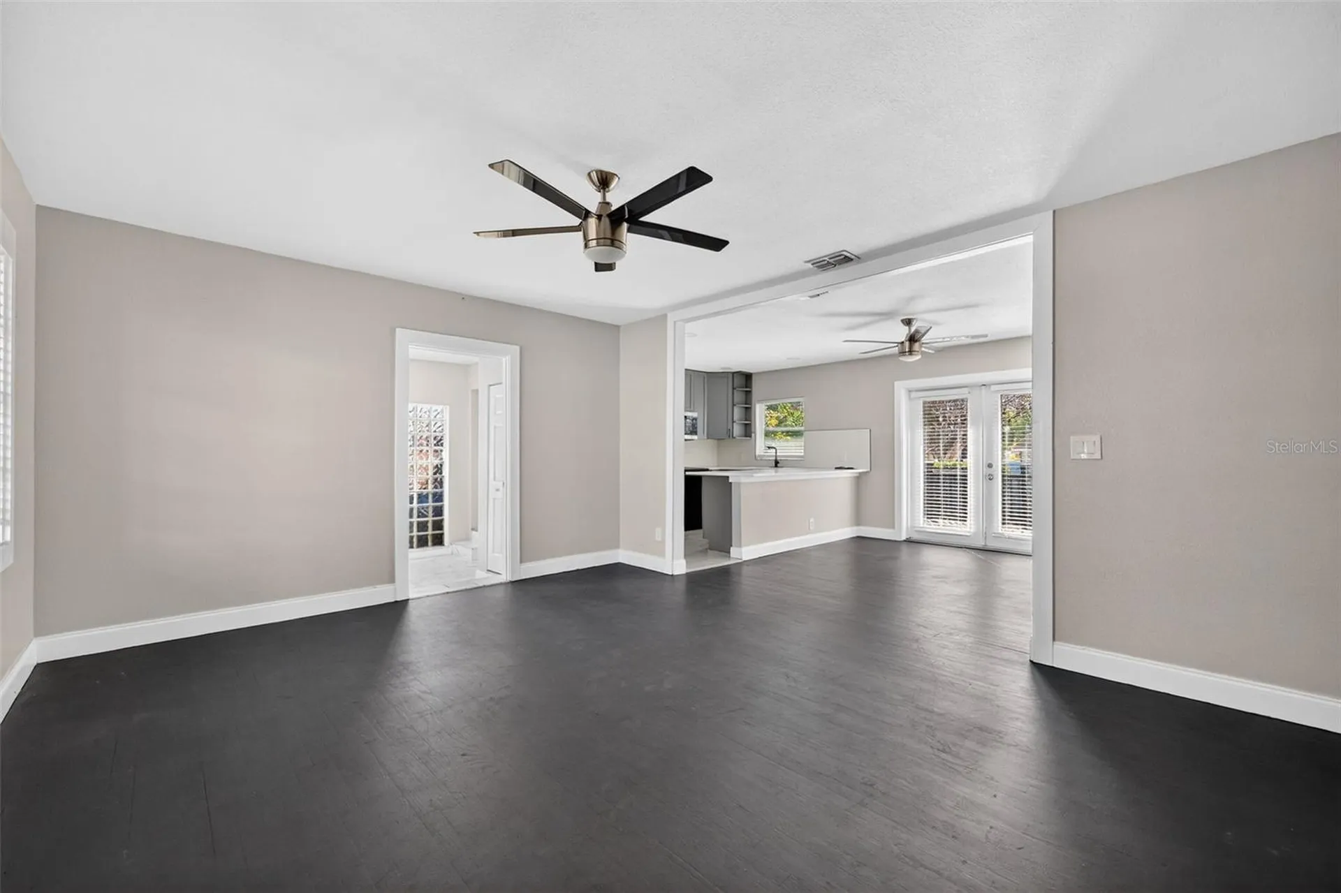 2714 W Grace Street Tampa FL 33607
