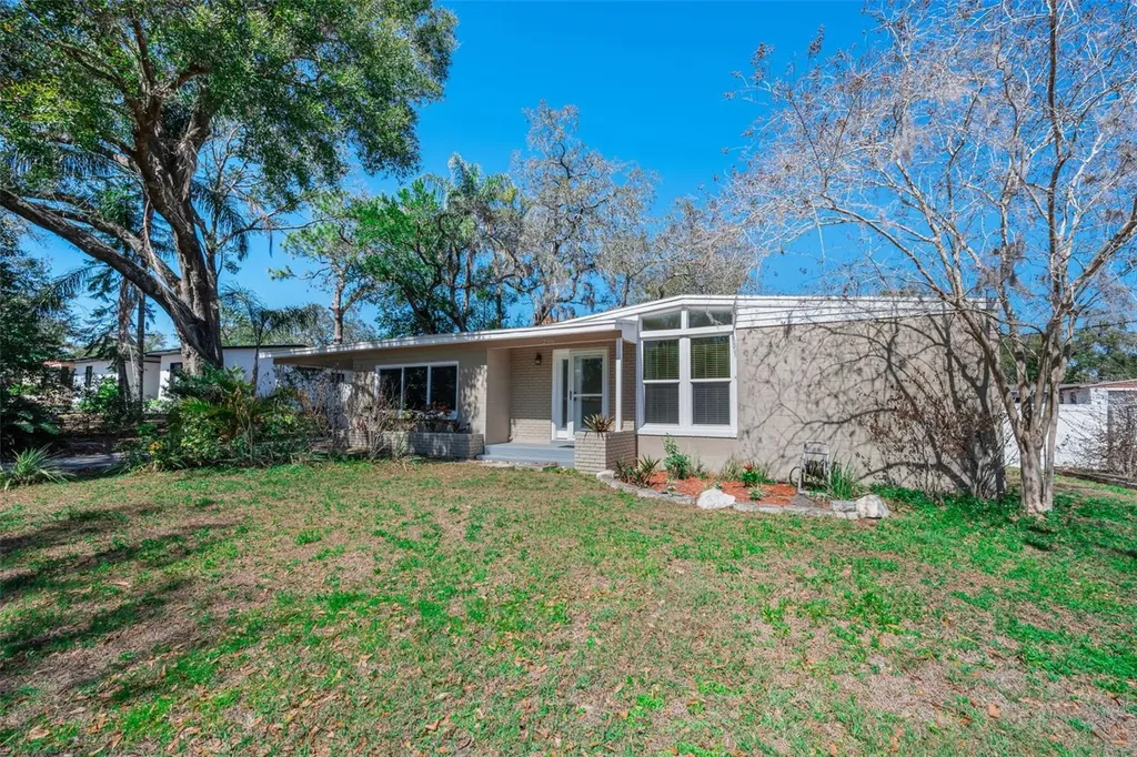 206 Linda Avenue Temple Terrace FL 33617