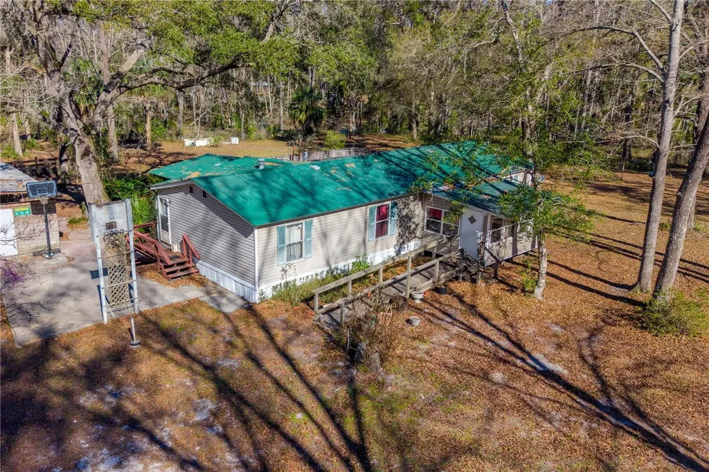383 NE 355th Avenue Old Town FL 32680