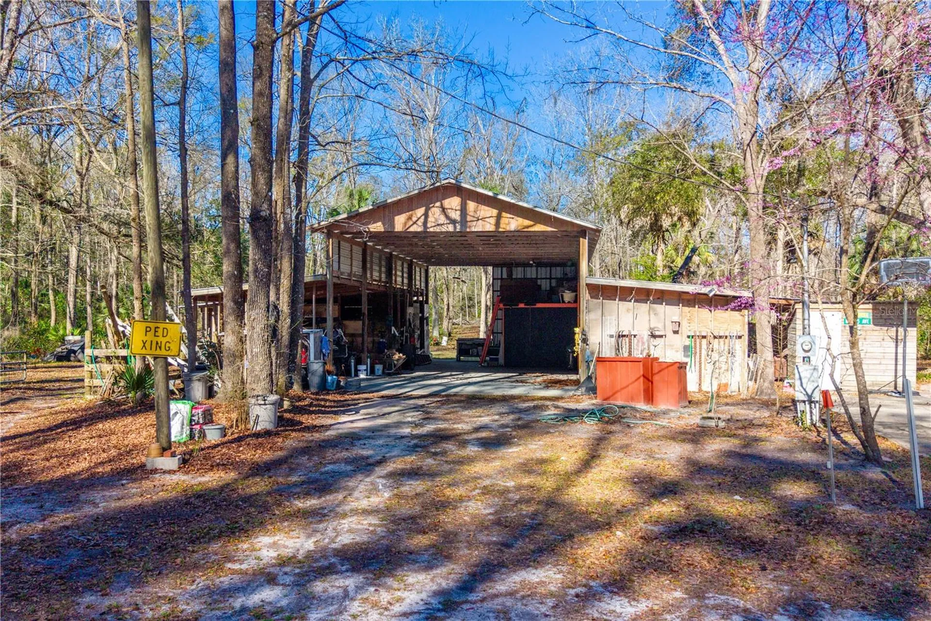 383 NE 355th Avenue Old Town FL 32680