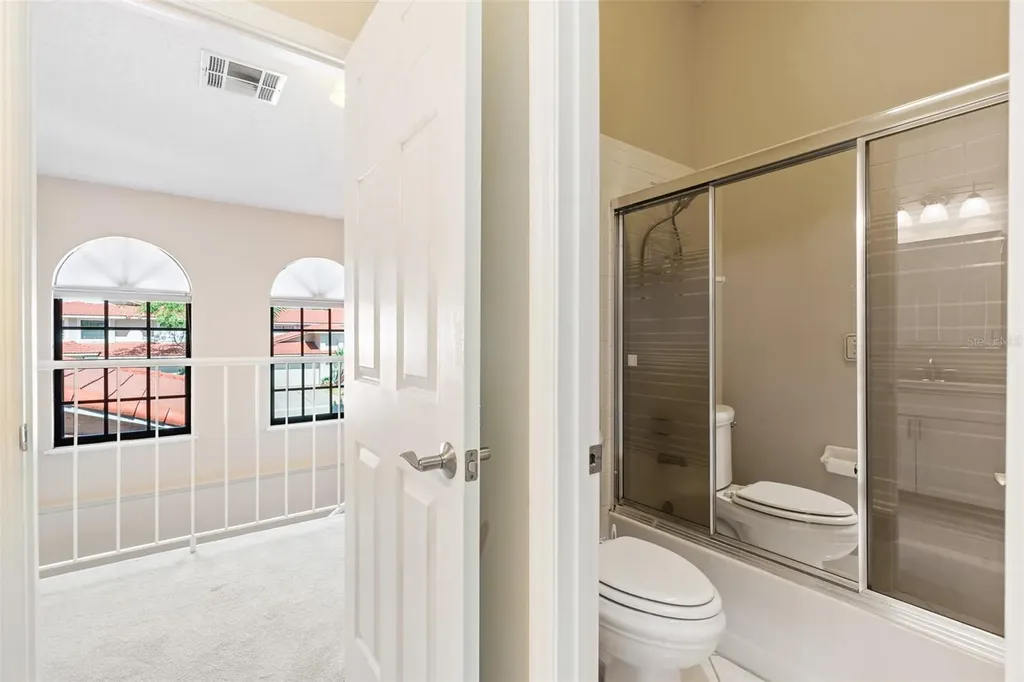 8230 Ambrose Cove Way Orlando FL 32819