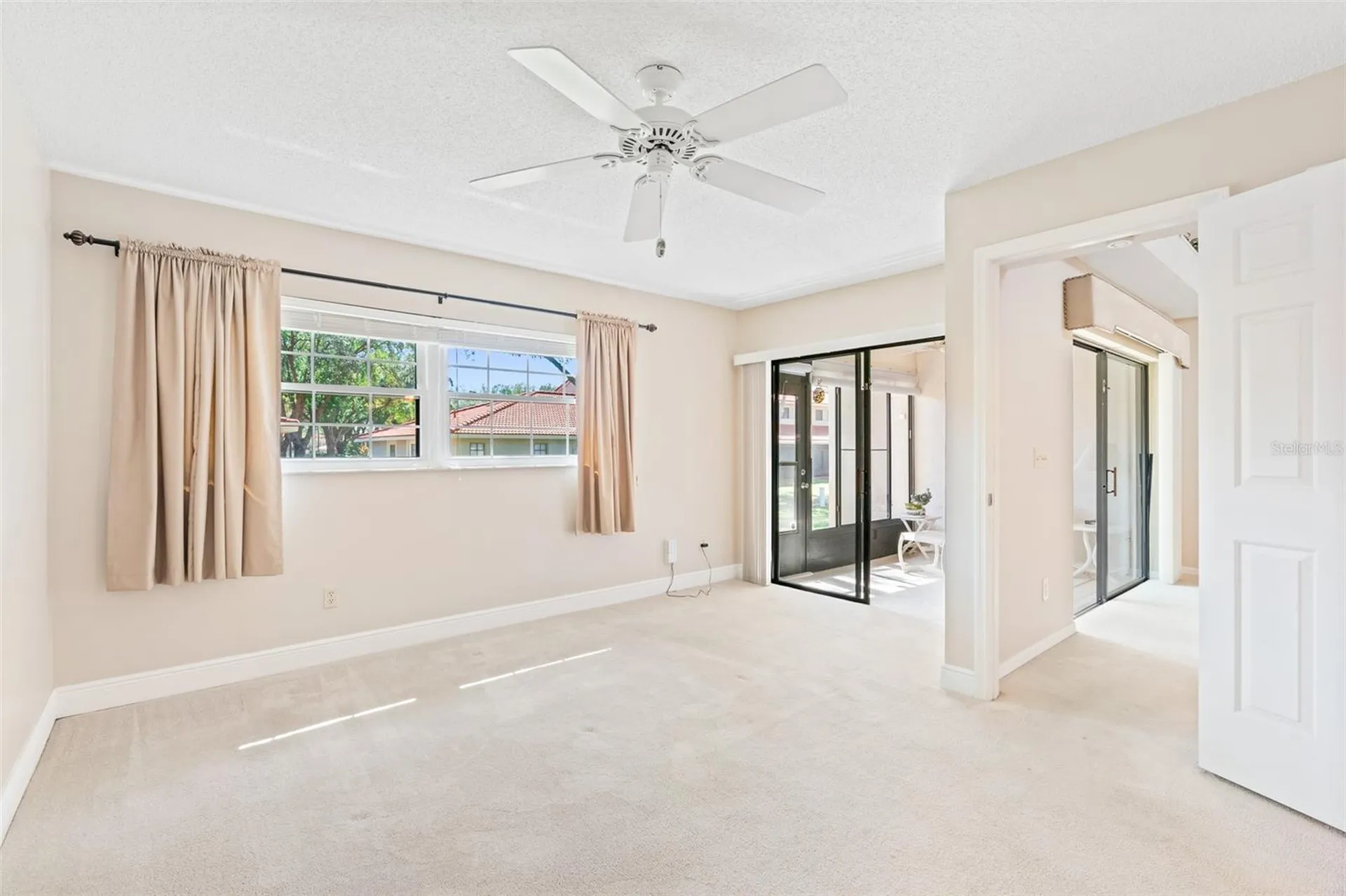 8230 Ambrose Cove Way Orlando FL 32819
