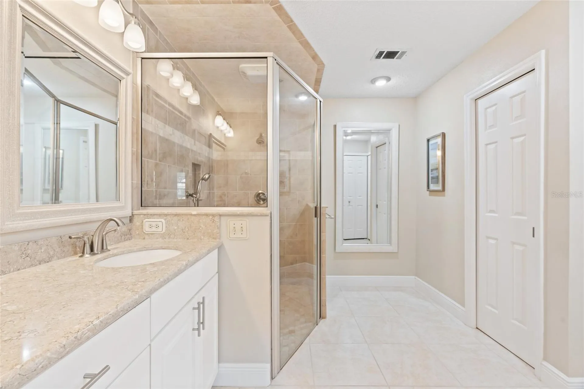 8230 Ambrose Cove Way Orlando FL 32819