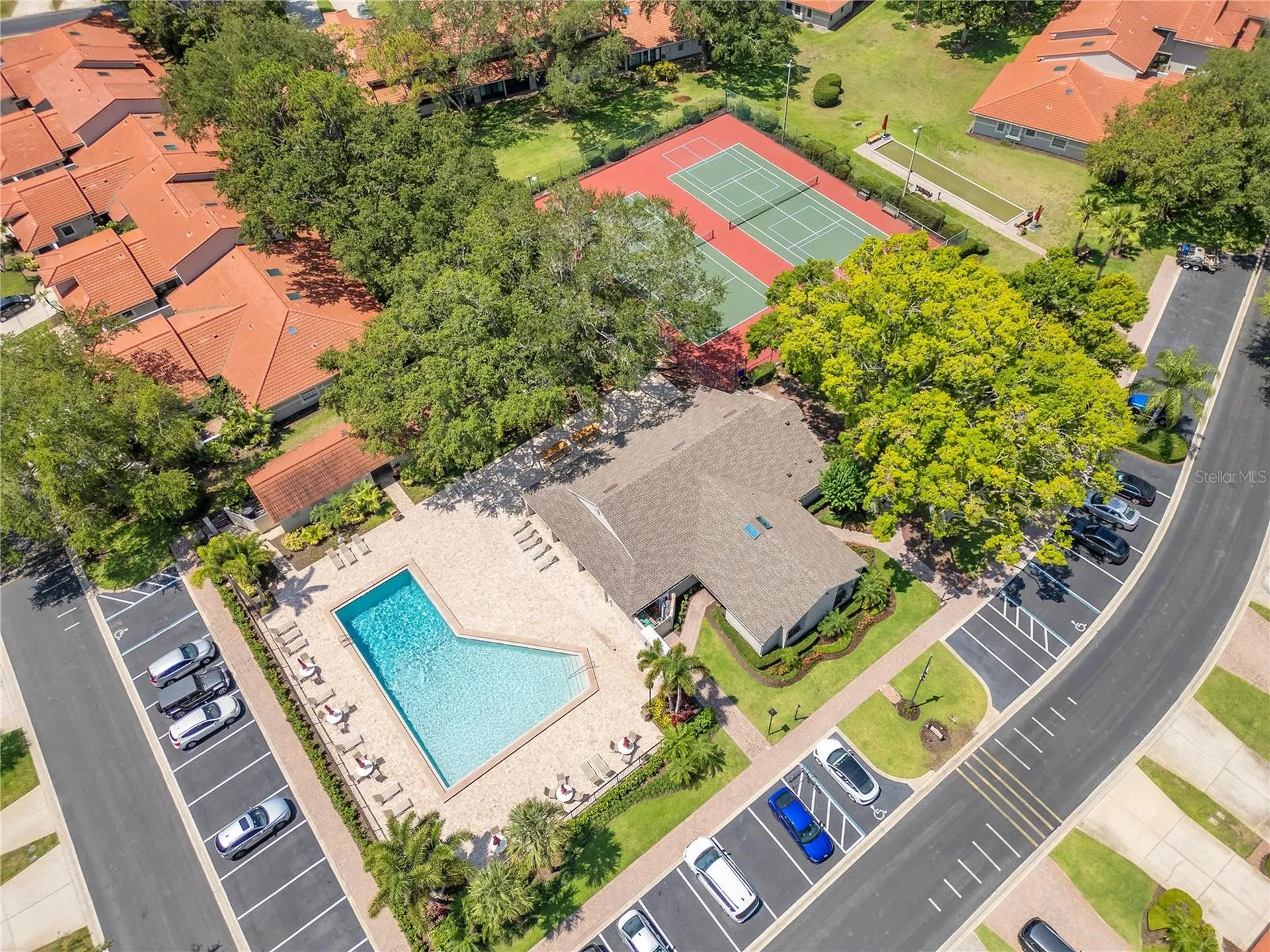 8230 Ambrose Cove Way Orlando FL 32819