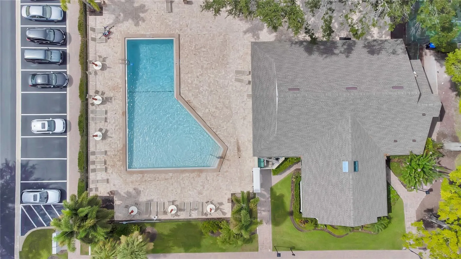 8230 Ambrose Cove Way Orlando FL 32819
