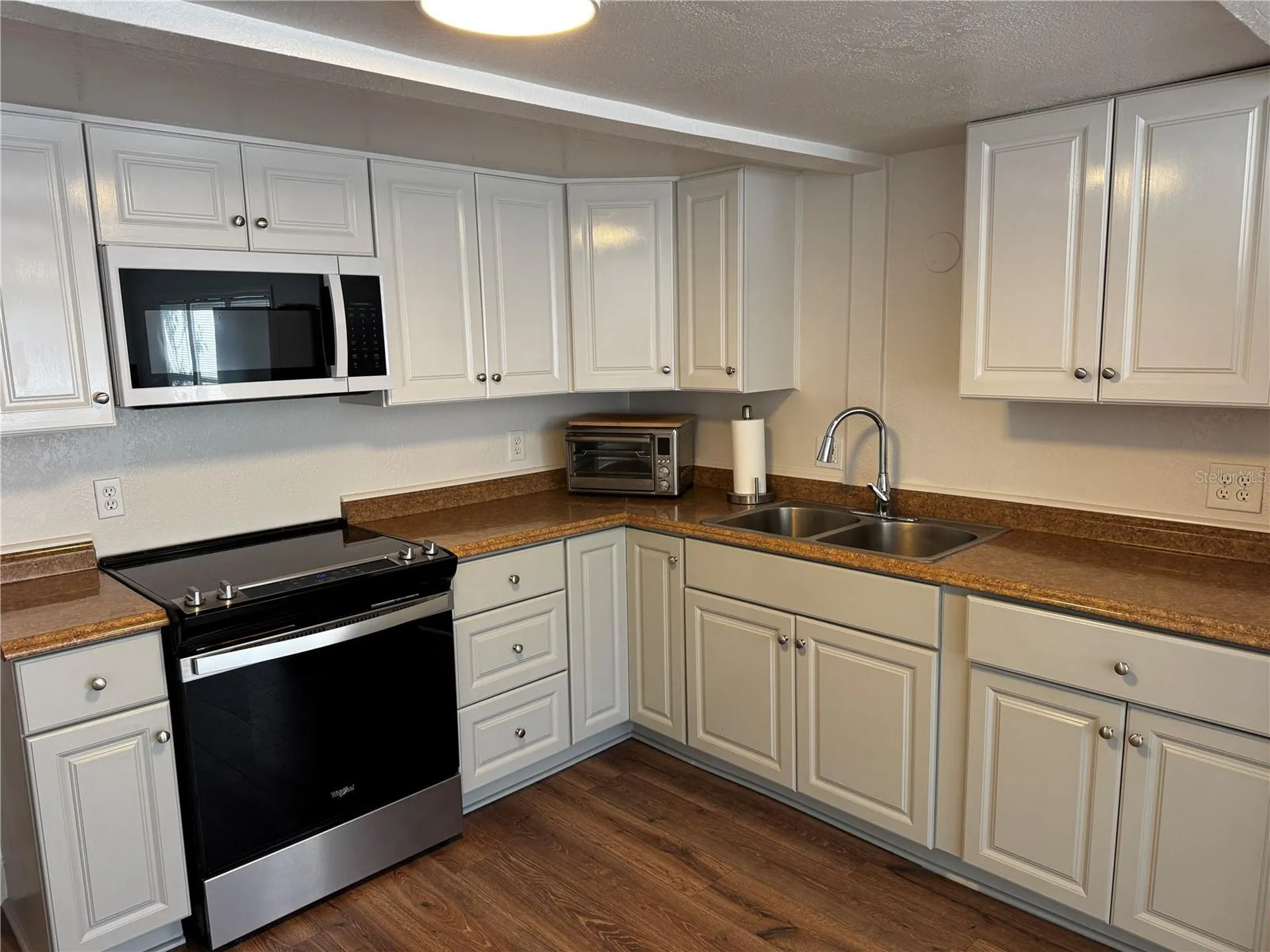 102 Laureti Lane Lake Wales FL 33898